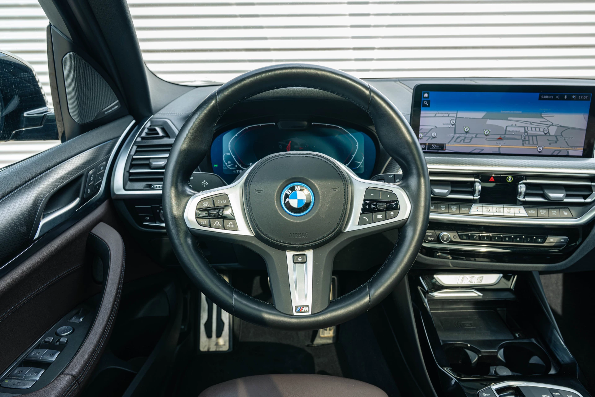 Hoofdafbeelding BMW iX3
