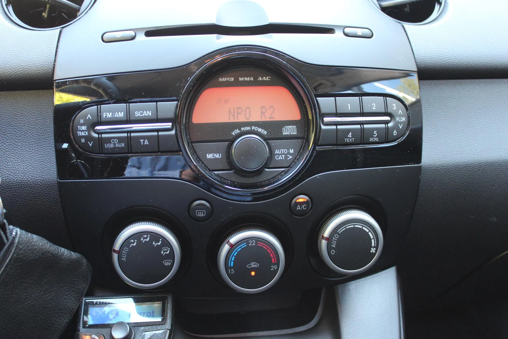 Hoofdafbeelding Mazda 2