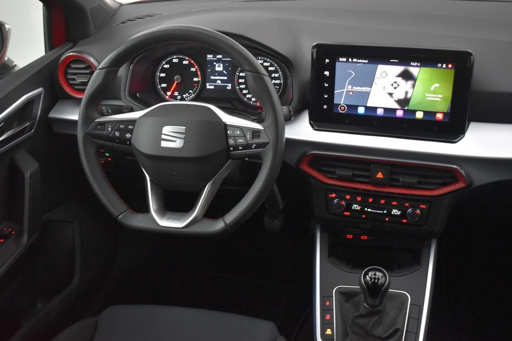 Hoofdafbeelding SEAT Arona