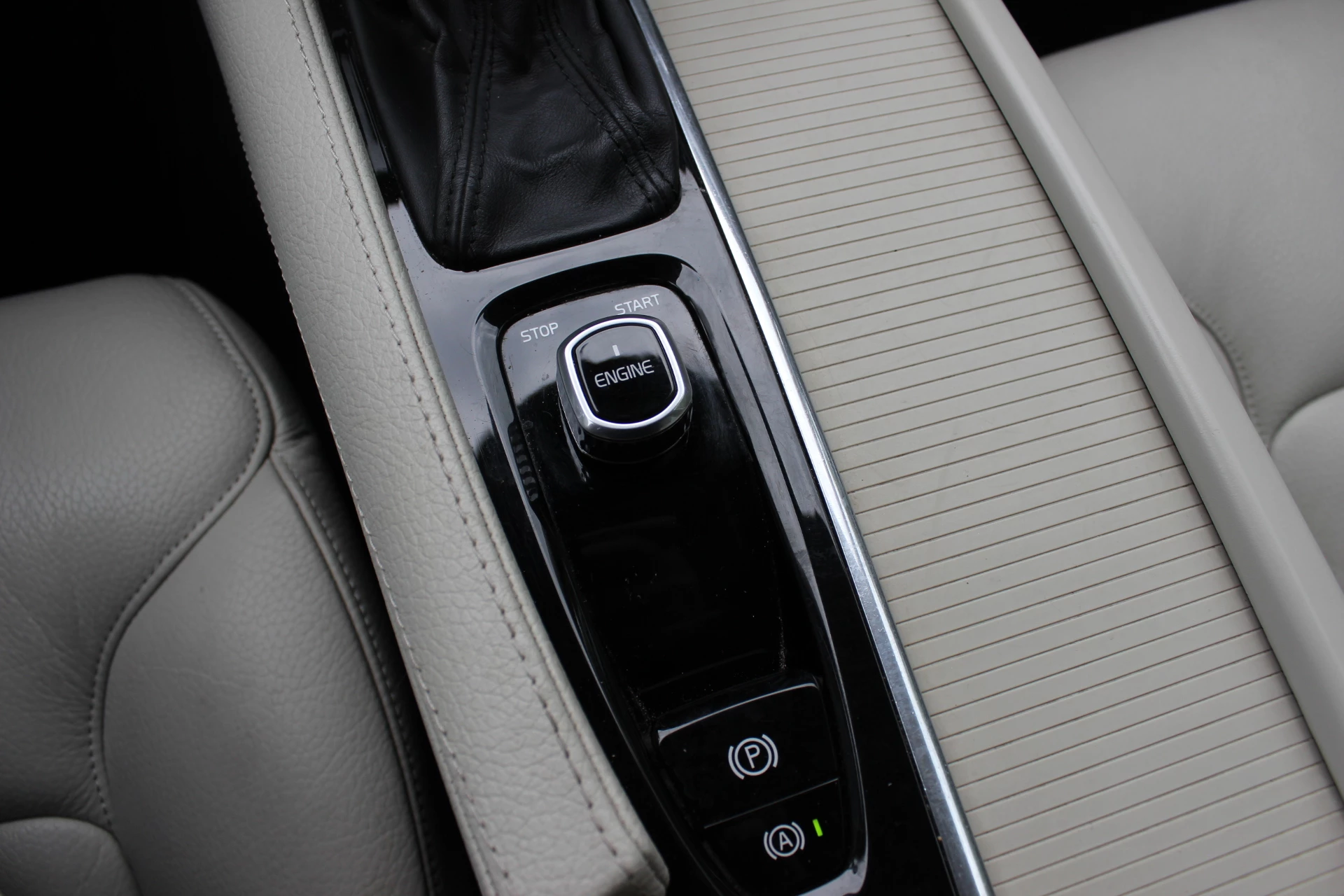 Hoofdafbeelding Volvo V90