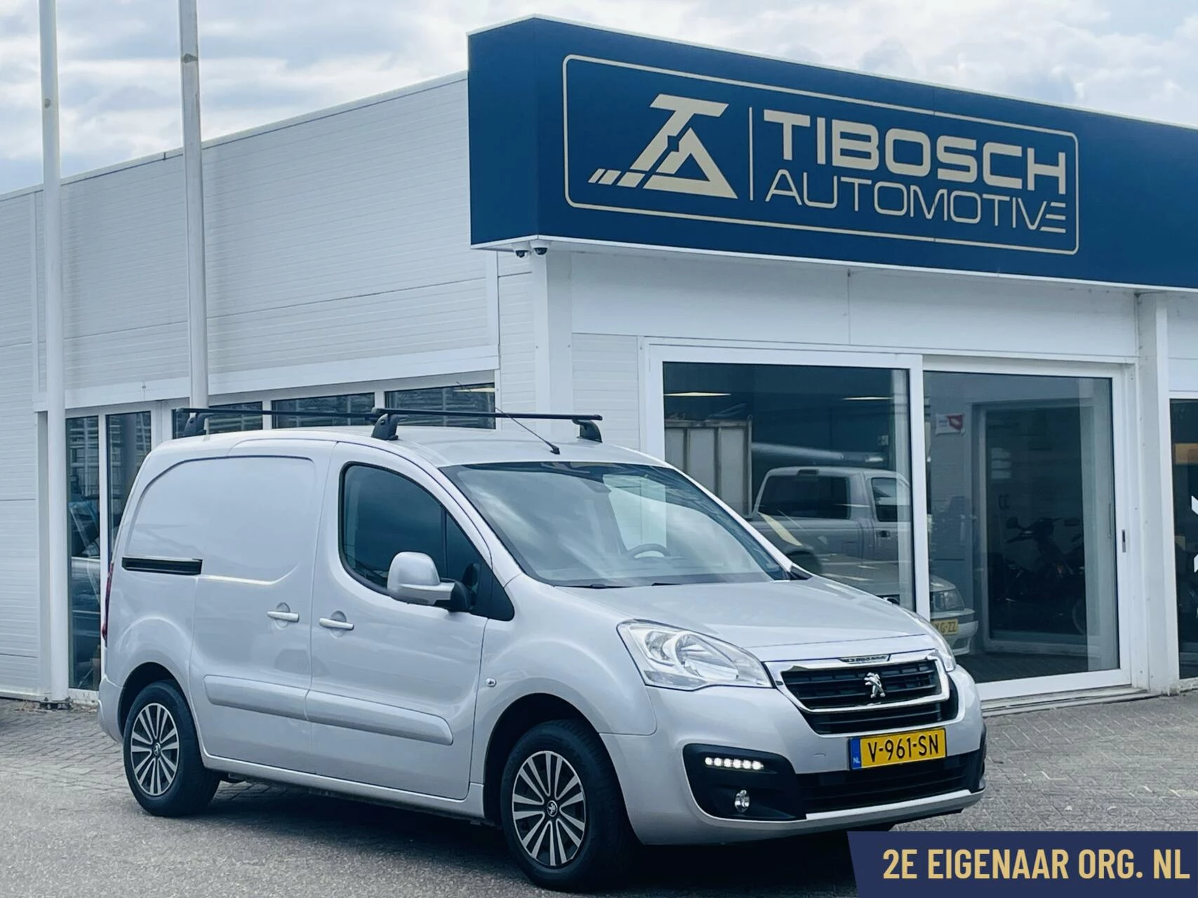 Hoofdafbeelding Peugeot Partner