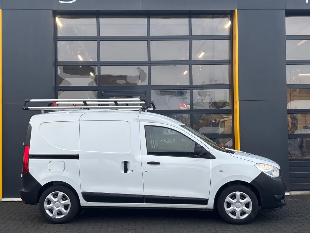 Hoofdafbeelding Dacia Dokker
