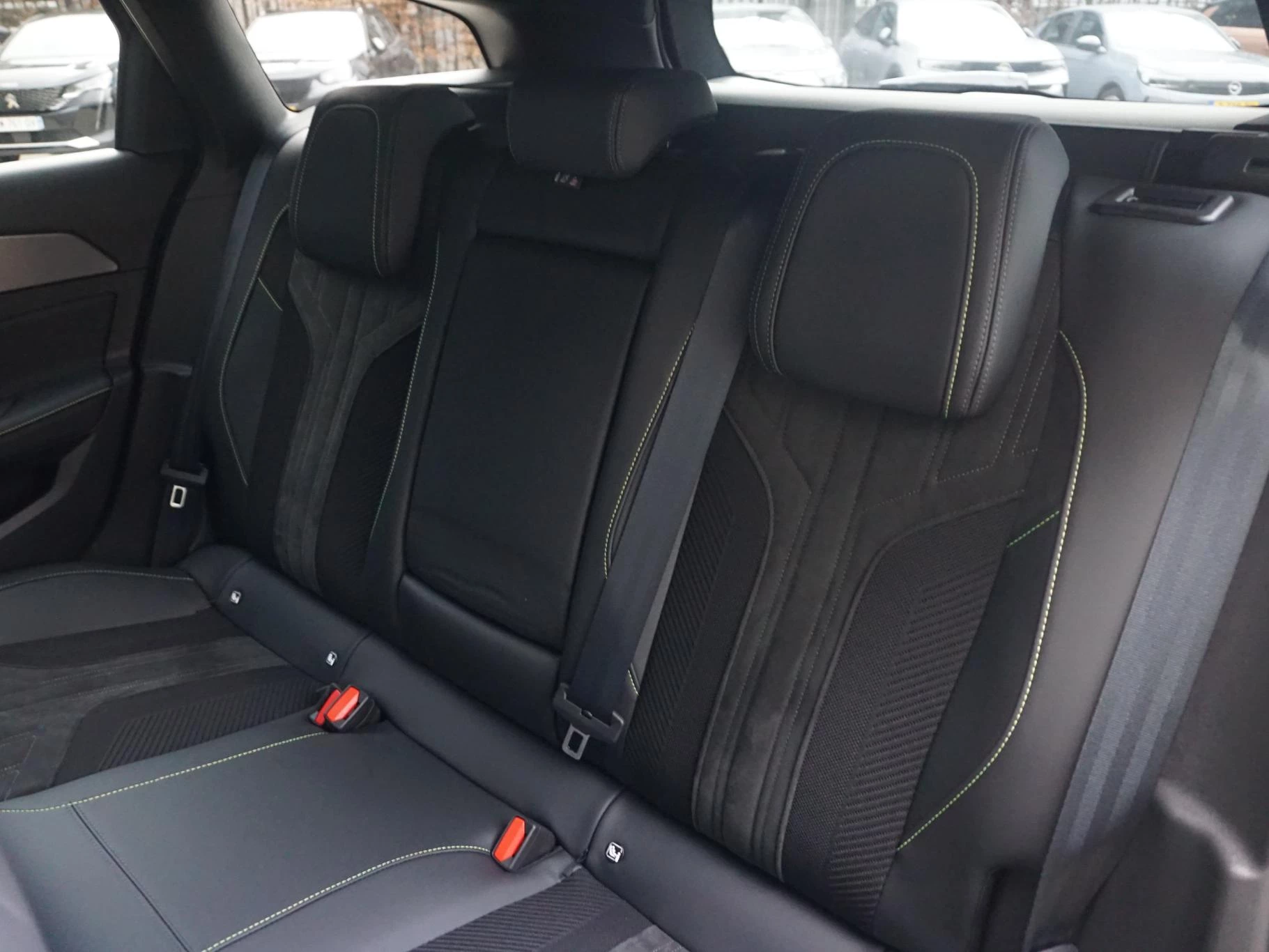 Hoofdafbeelding Peugeot e-308