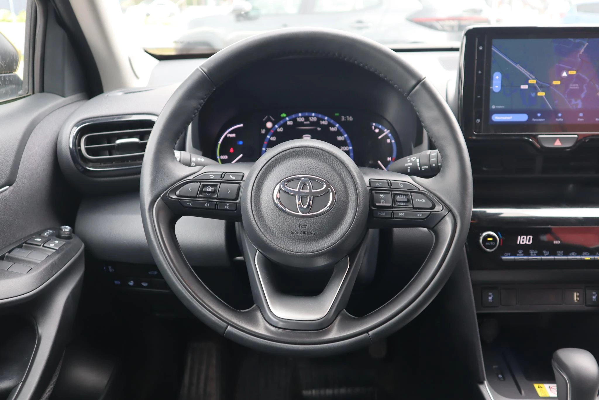 Hoofdafbeelding Toyota Yaris Cross