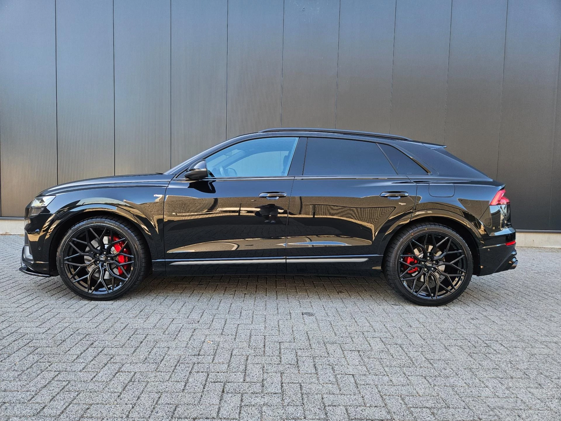Hoofdafbeelding Audi Q8