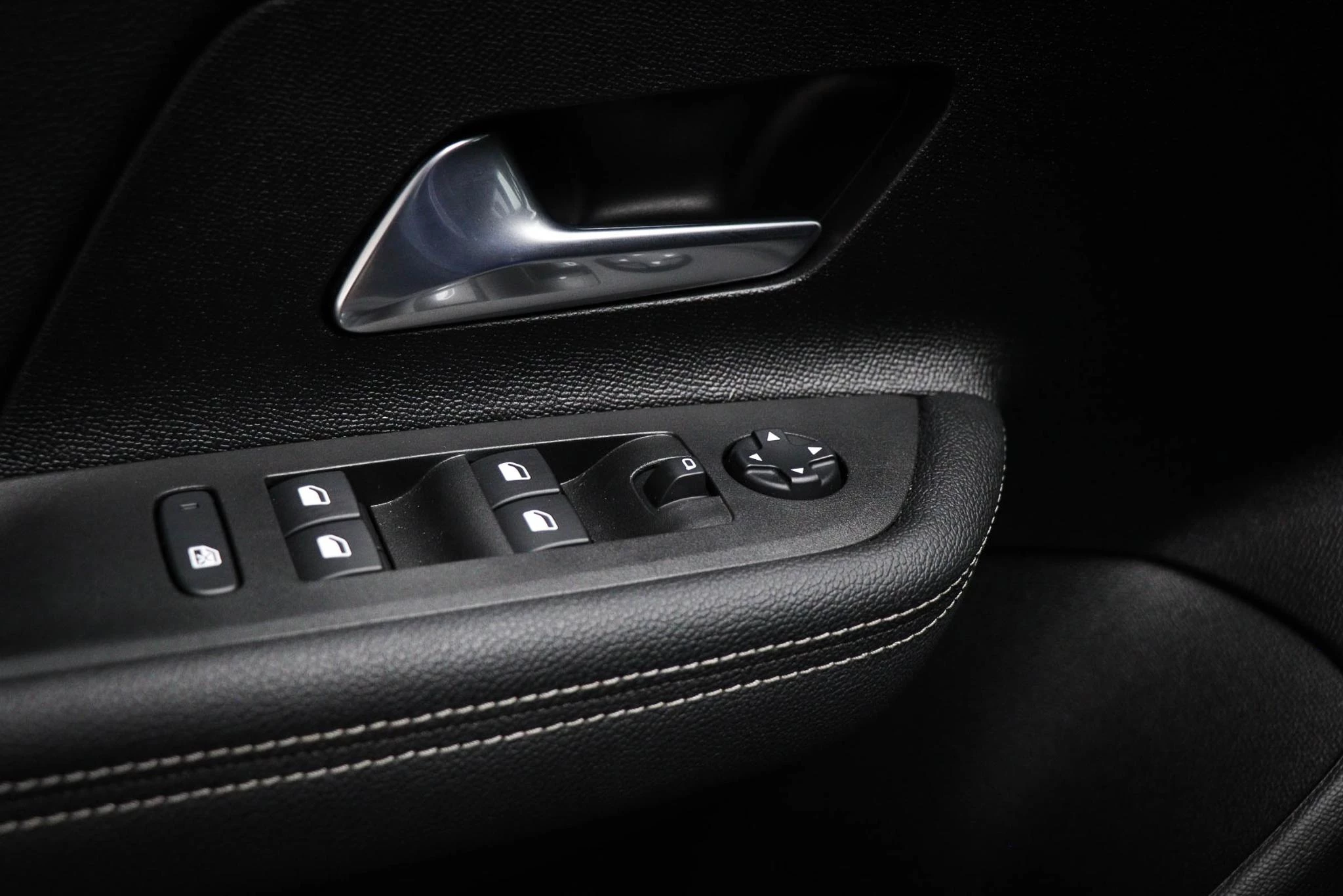 Hoofdafbeelding Opel Mokka-e