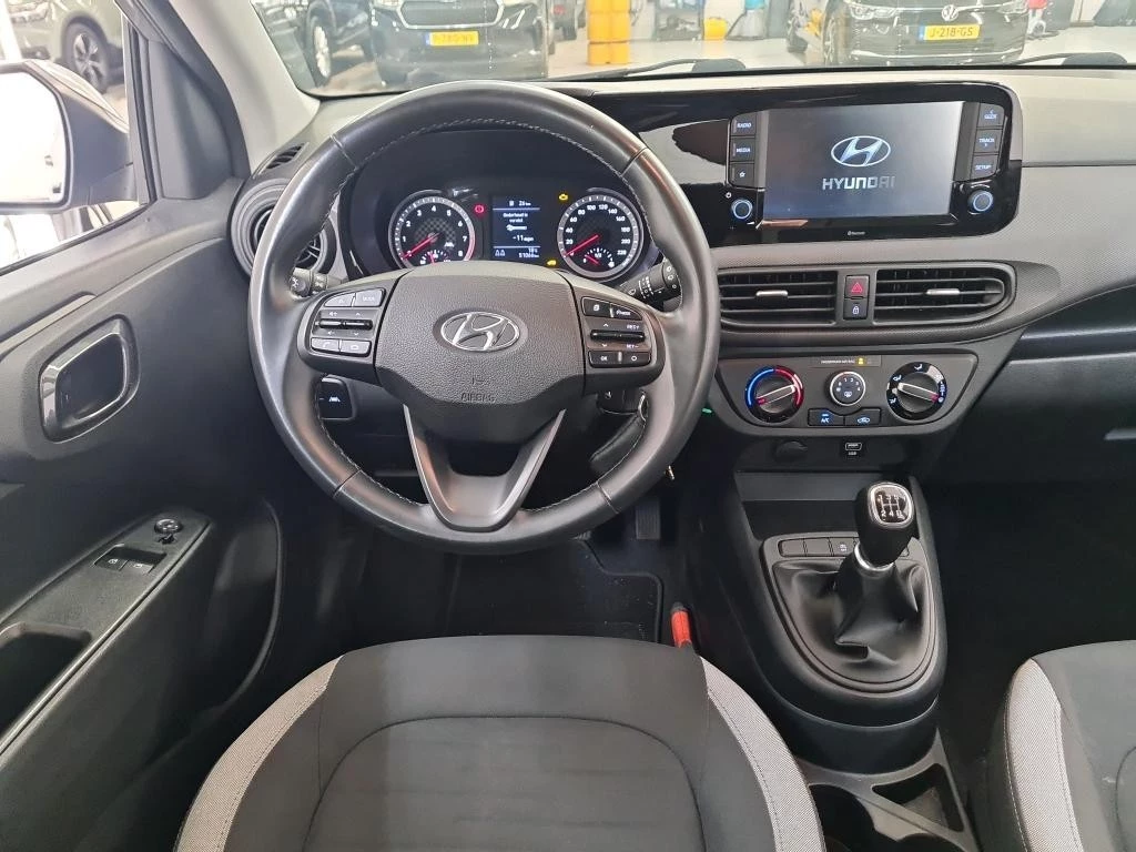Hoofdafbeelding Hyundai i10