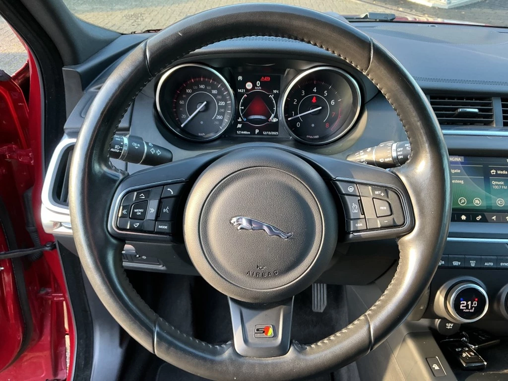 Hoofdafbeelding Jaguar E-PACE