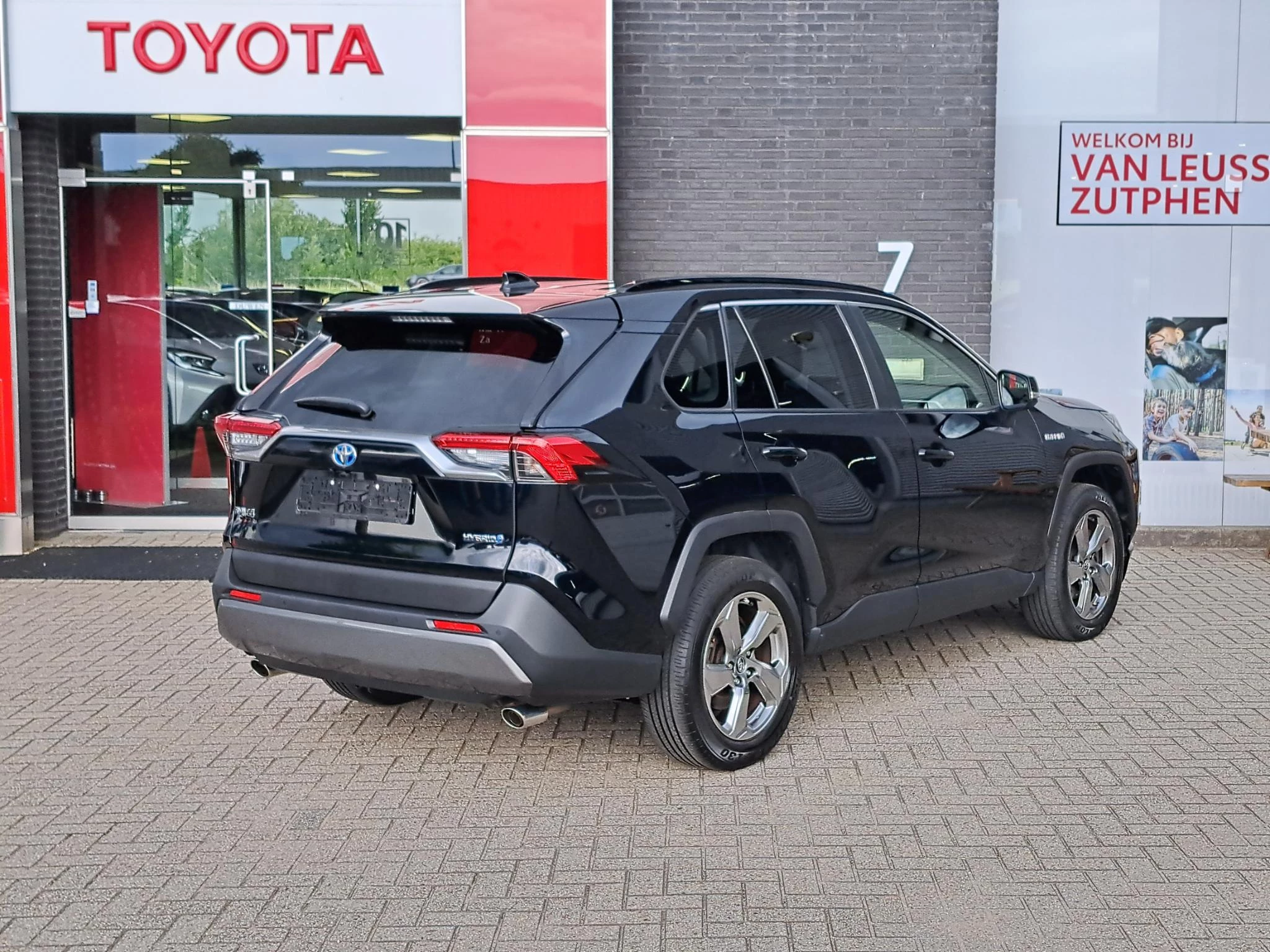 Hoofdafbeelding Toyota RAV4