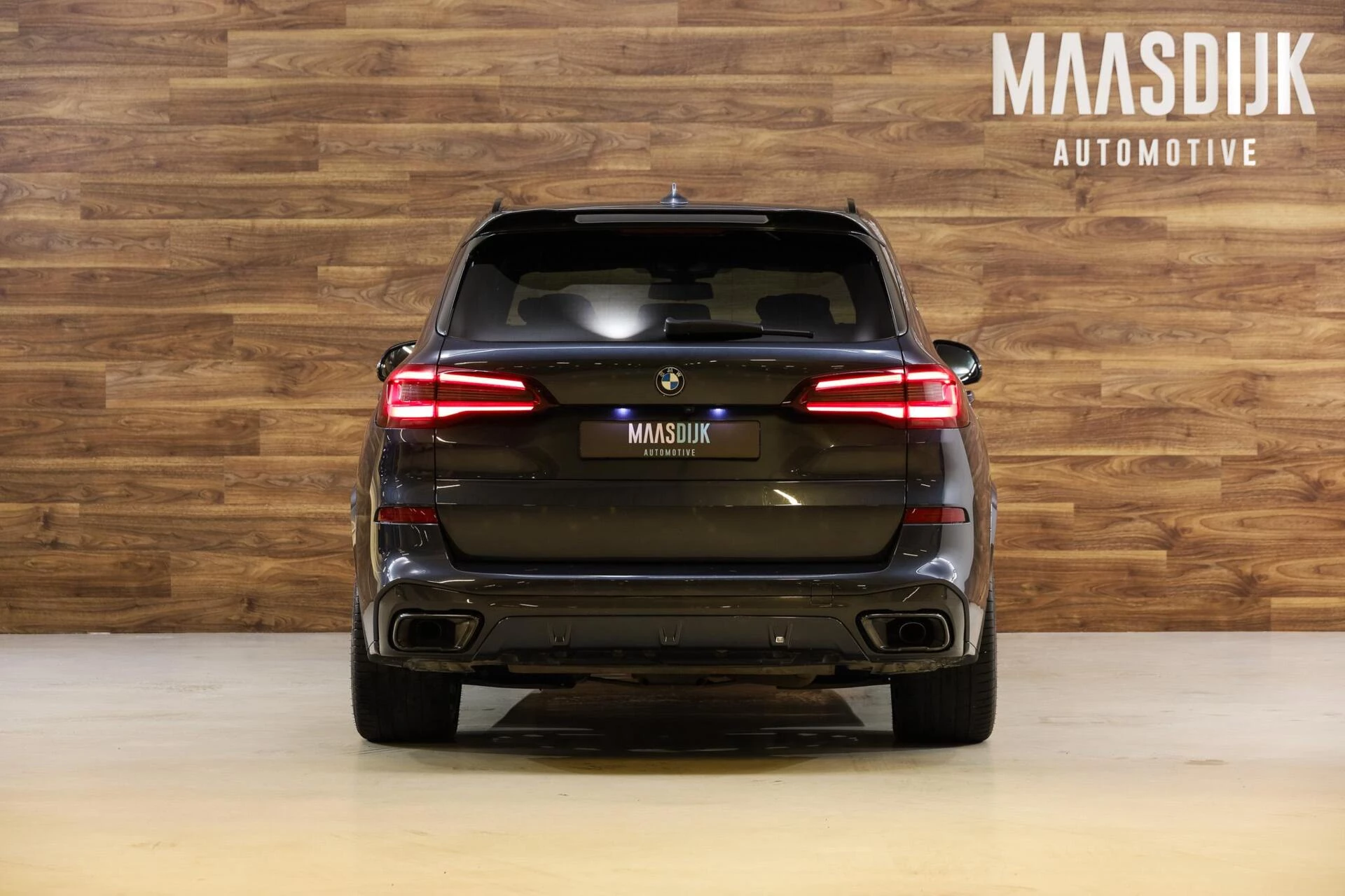 Hoofdafbeelding BMW X5