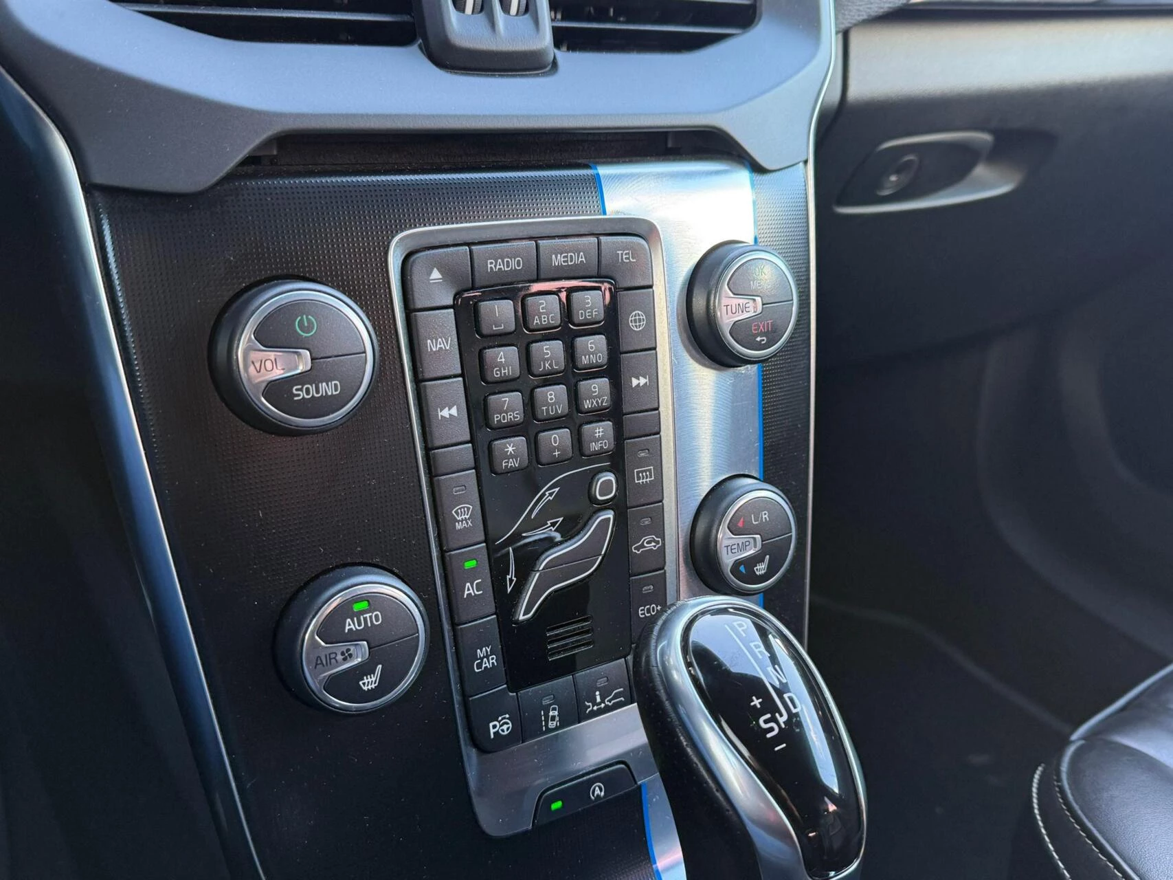 Hoofdafbeelding Volvo V40