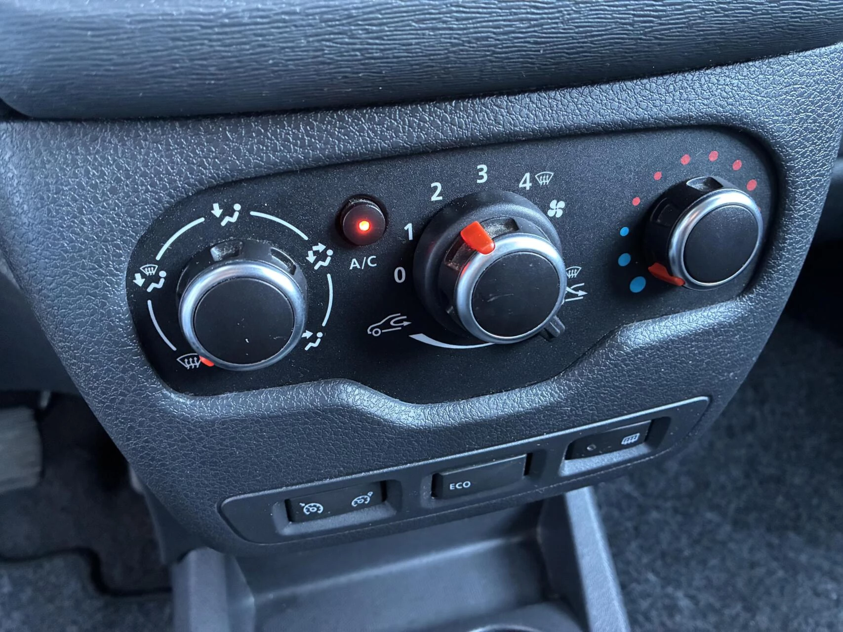 Hoofdafbeelding Dacia Dokker