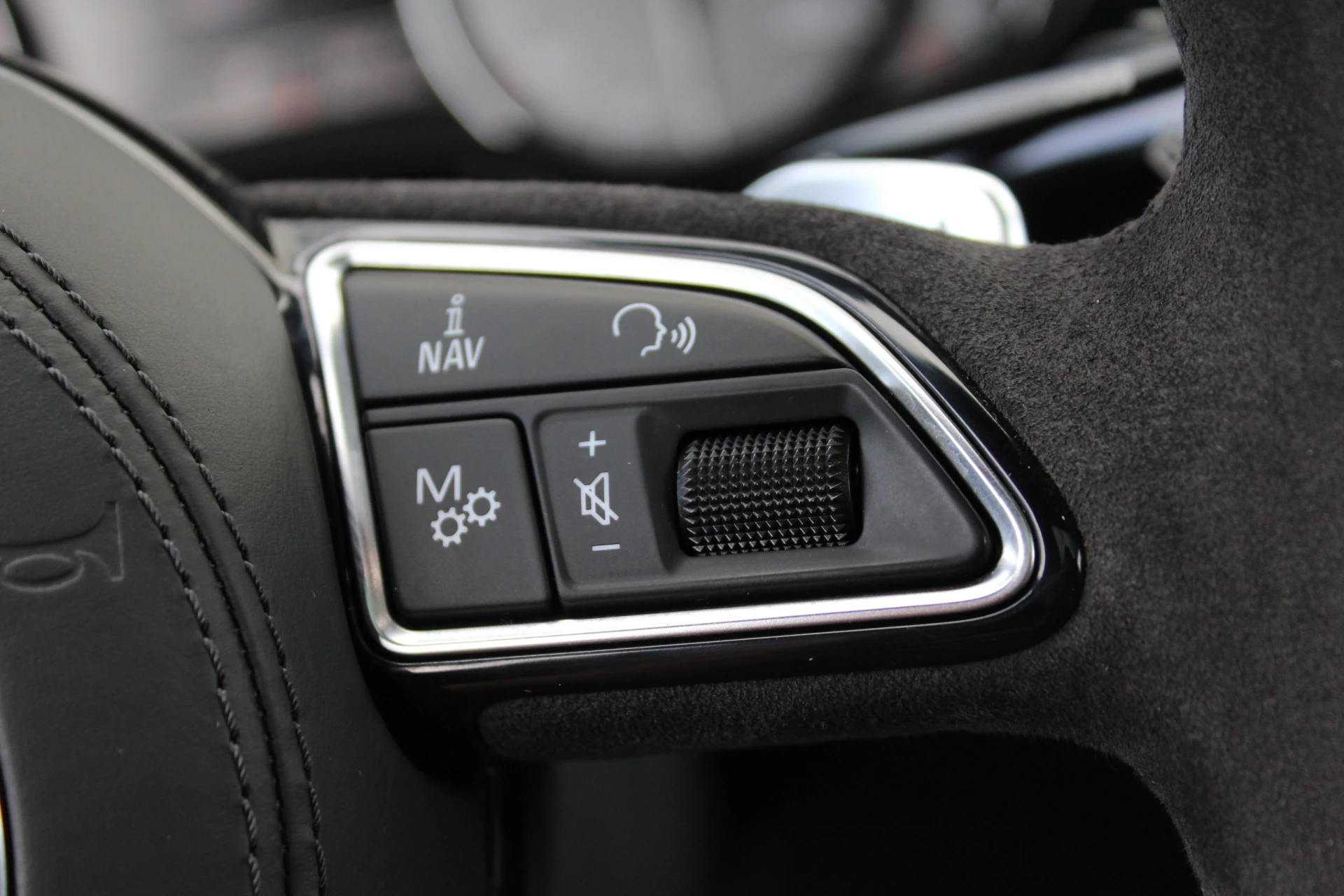 Hoofdafbeelding Audi A8