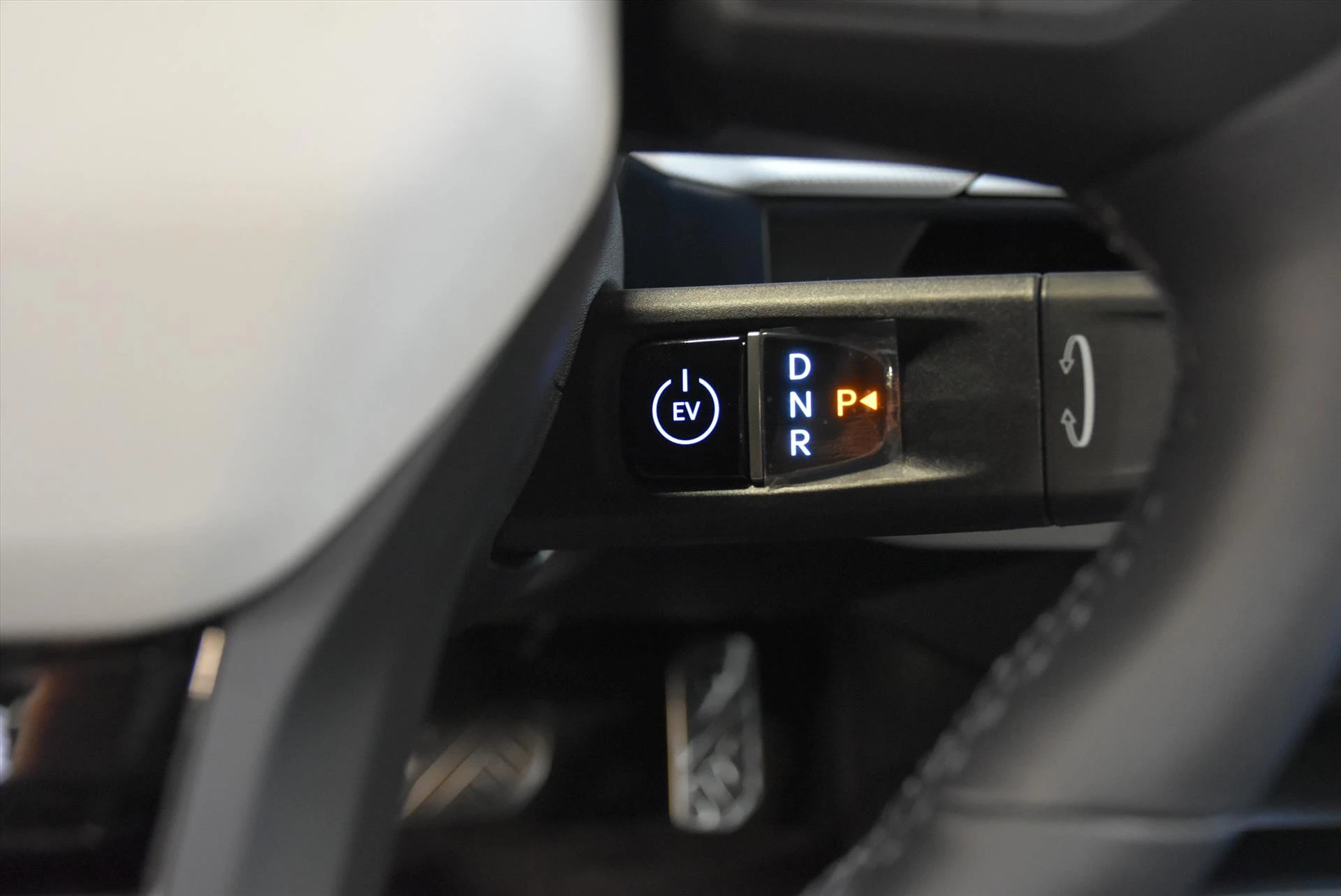 Hoofdafbeelding Kia EV4