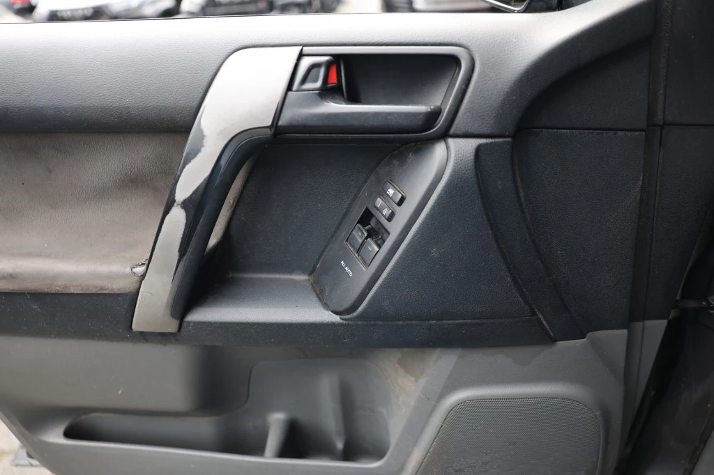 Hoofdafbeelding Toyota Land Cruiser