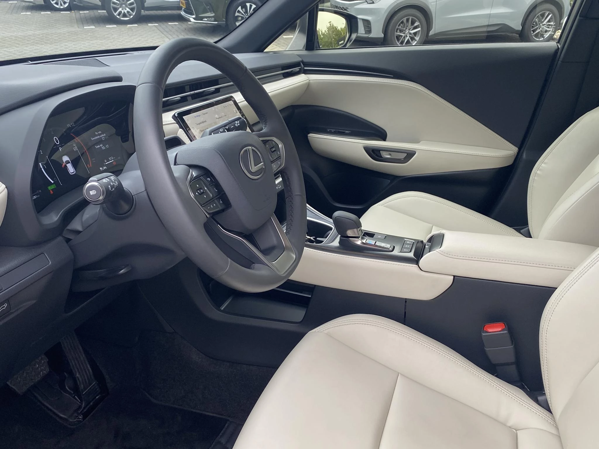 Hoofdafbeelding Lexus LBX
