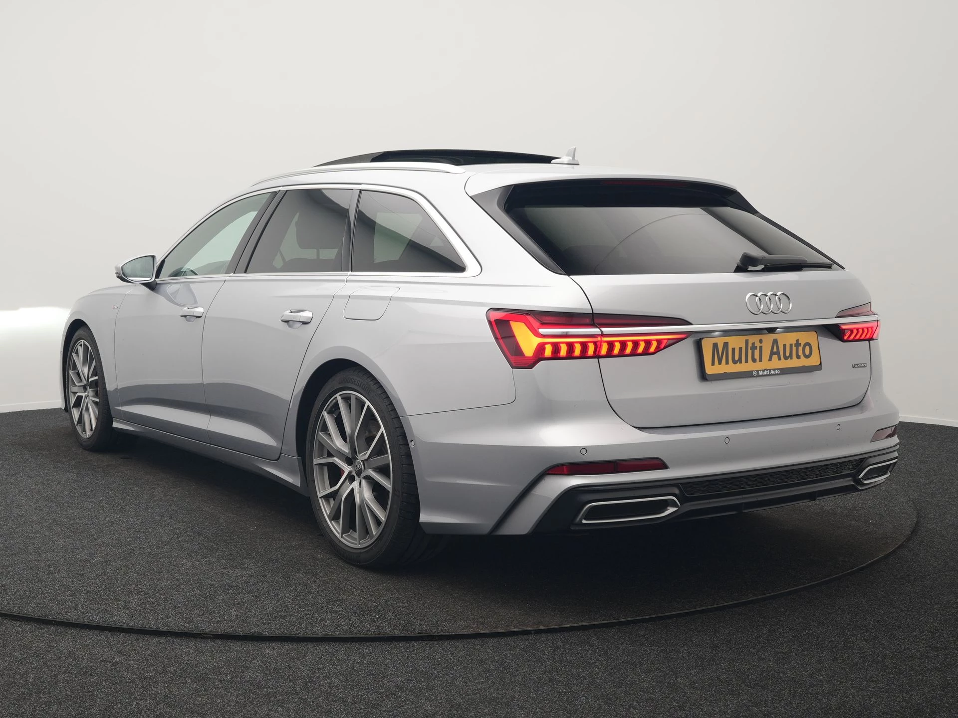 Hoofdafbeelding Audi A6