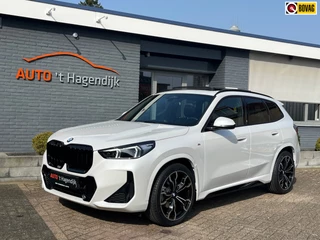 BMW X1 SDrive18i M-Sport leder pano H&K 20"