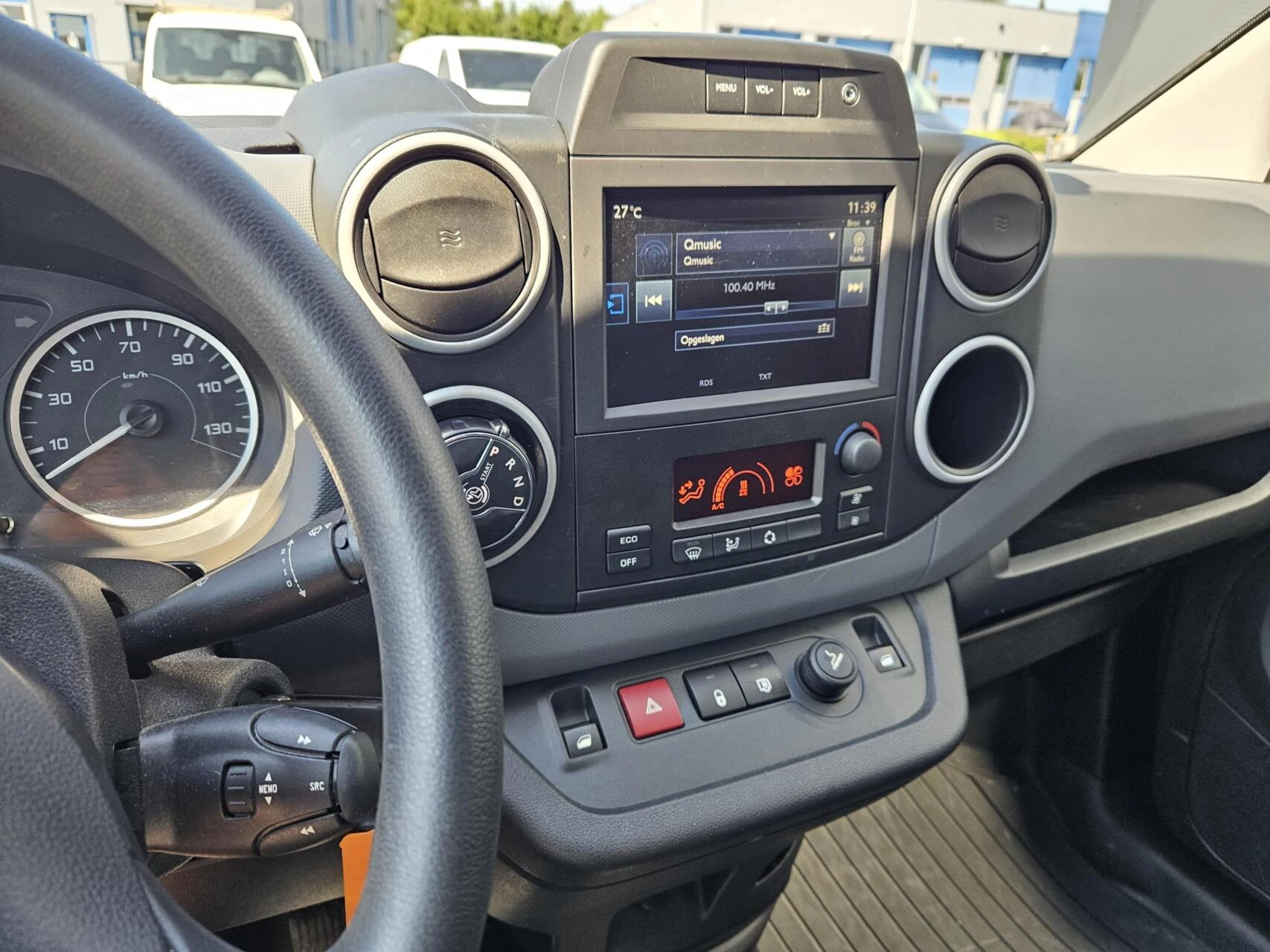Hoofdafbeelding Peugeot Partner