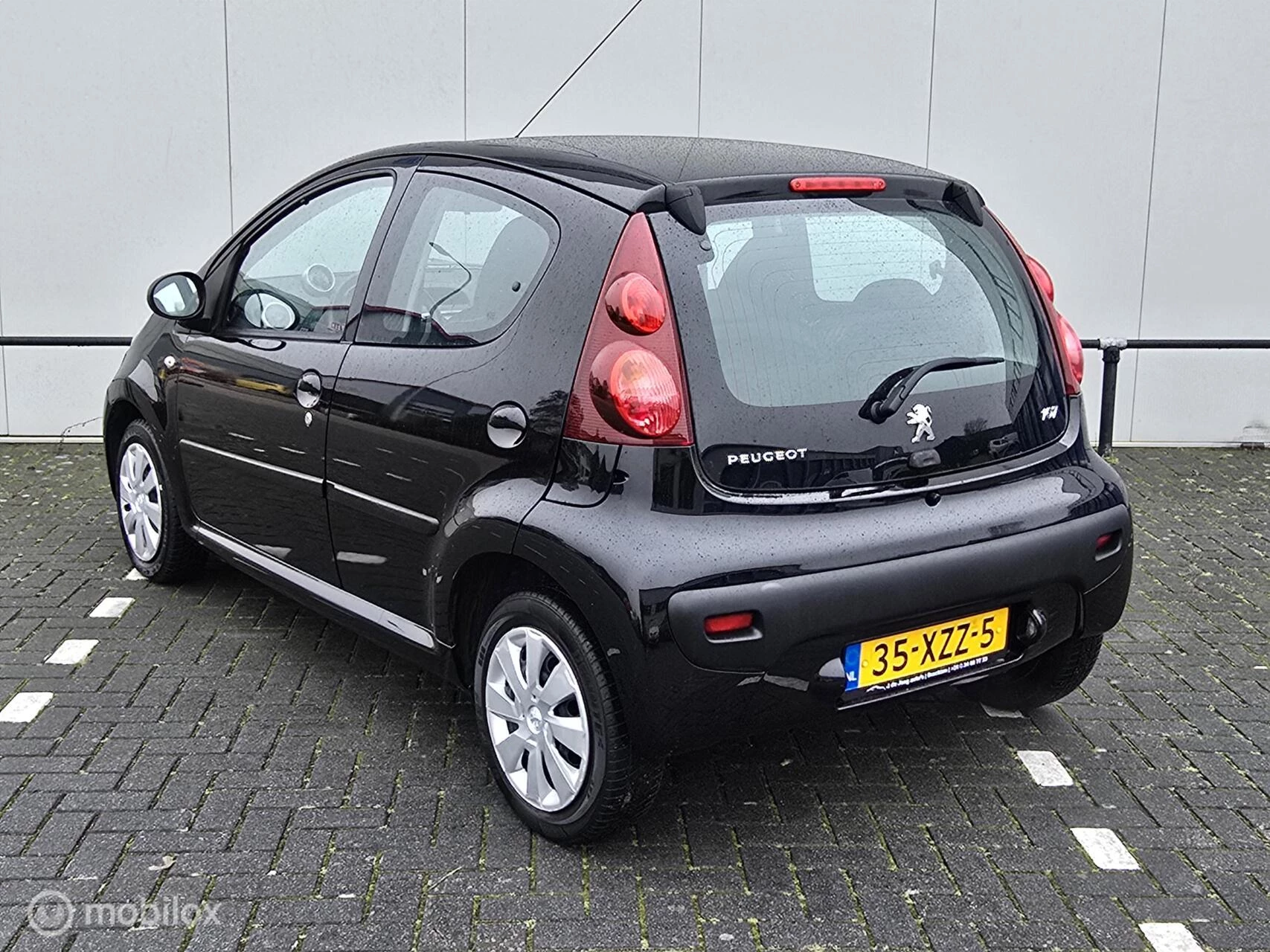 Hoofdafbeelding Peugeot 107