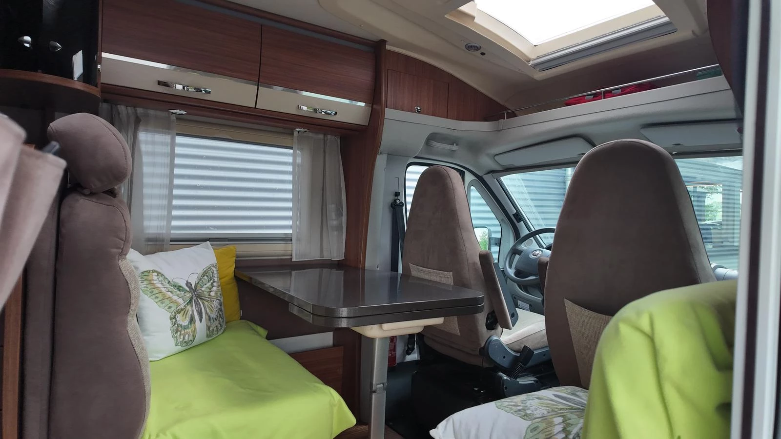 Hoofdafbeelding Adria CORAL S 670 SLL