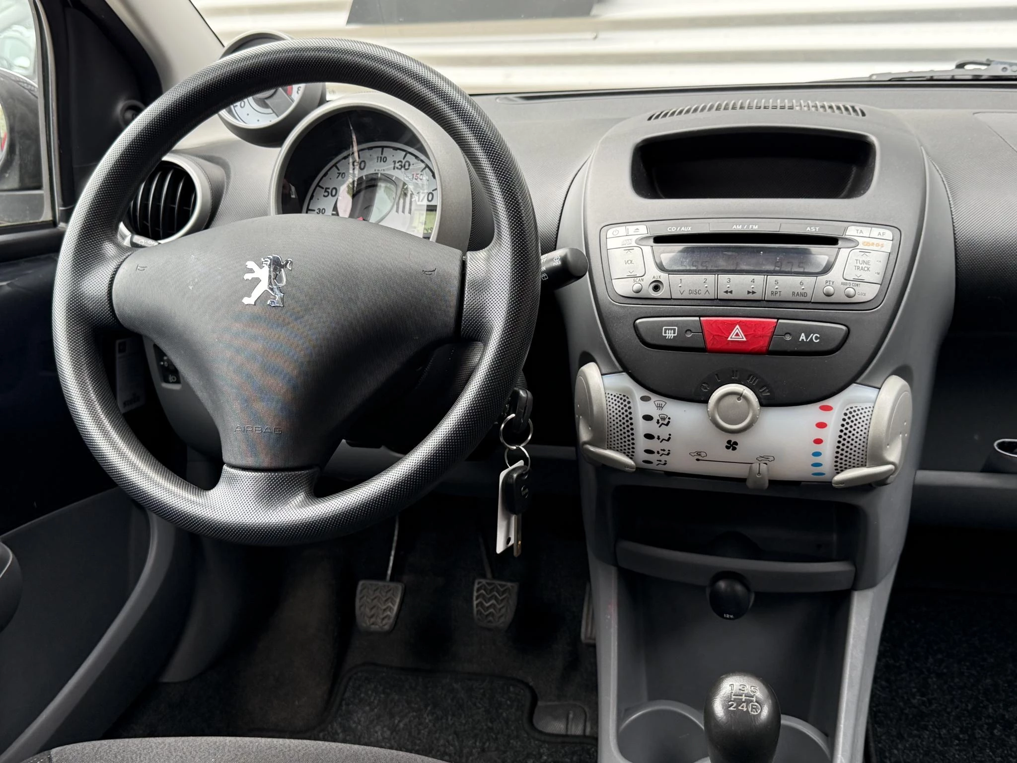 Hoofdafbeelding Peugeot 107