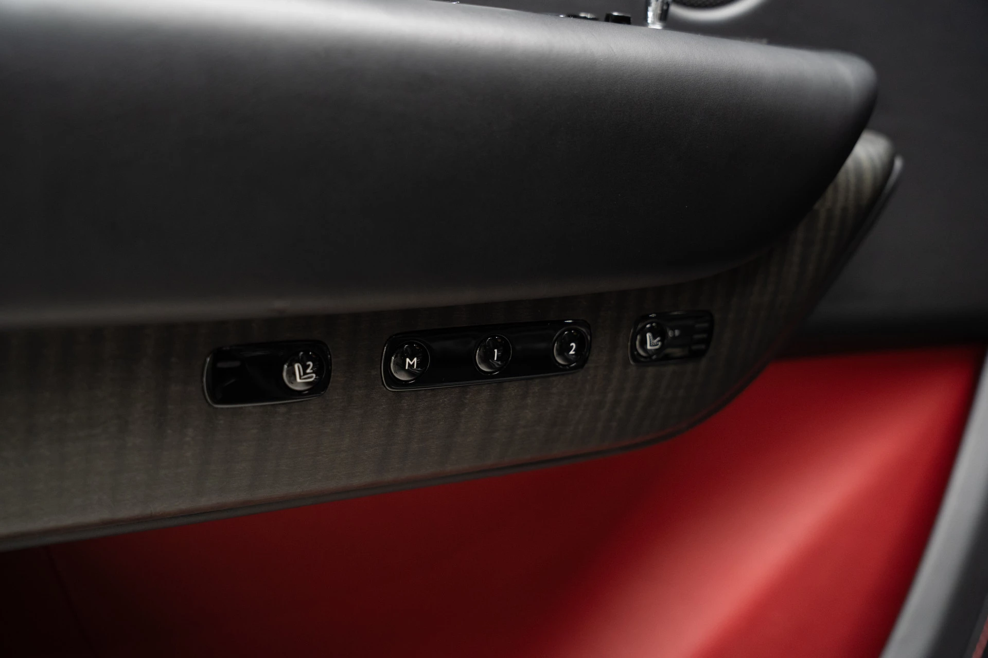 Hoofdafbeelding Rolls-Royce Cullinan