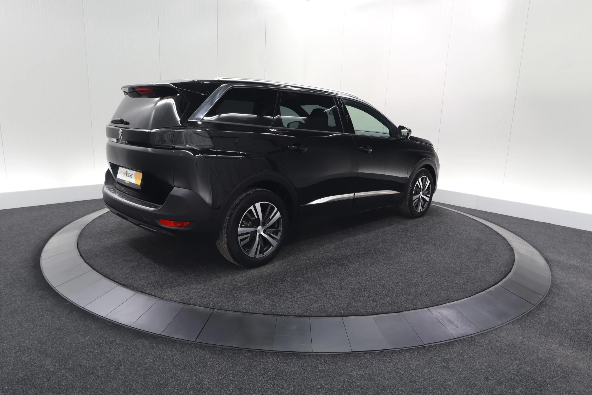 Hoofdafbeelding Peugeot 5008