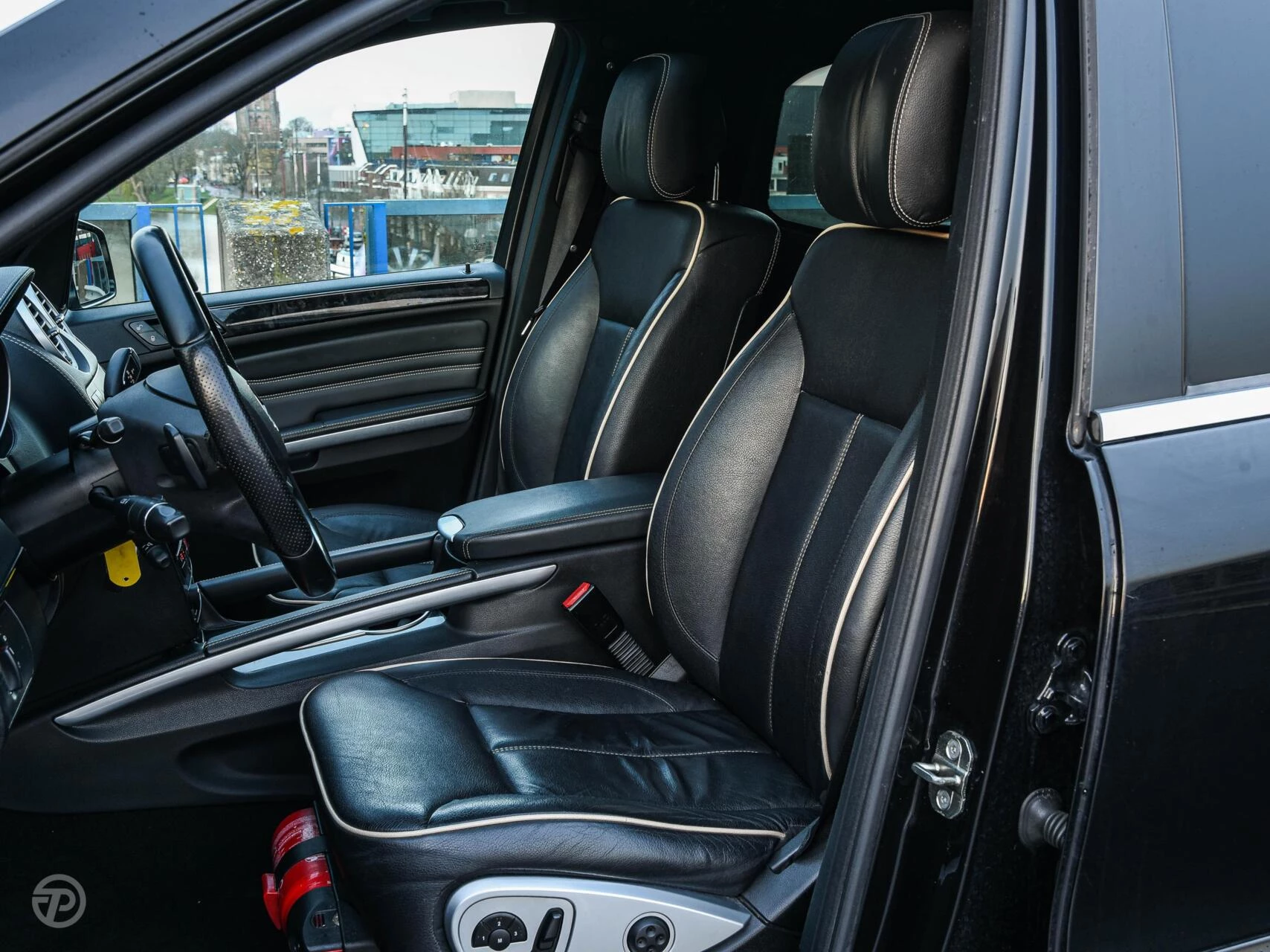 Hoofdafbeelding Mercedes-Benz M-Klasse