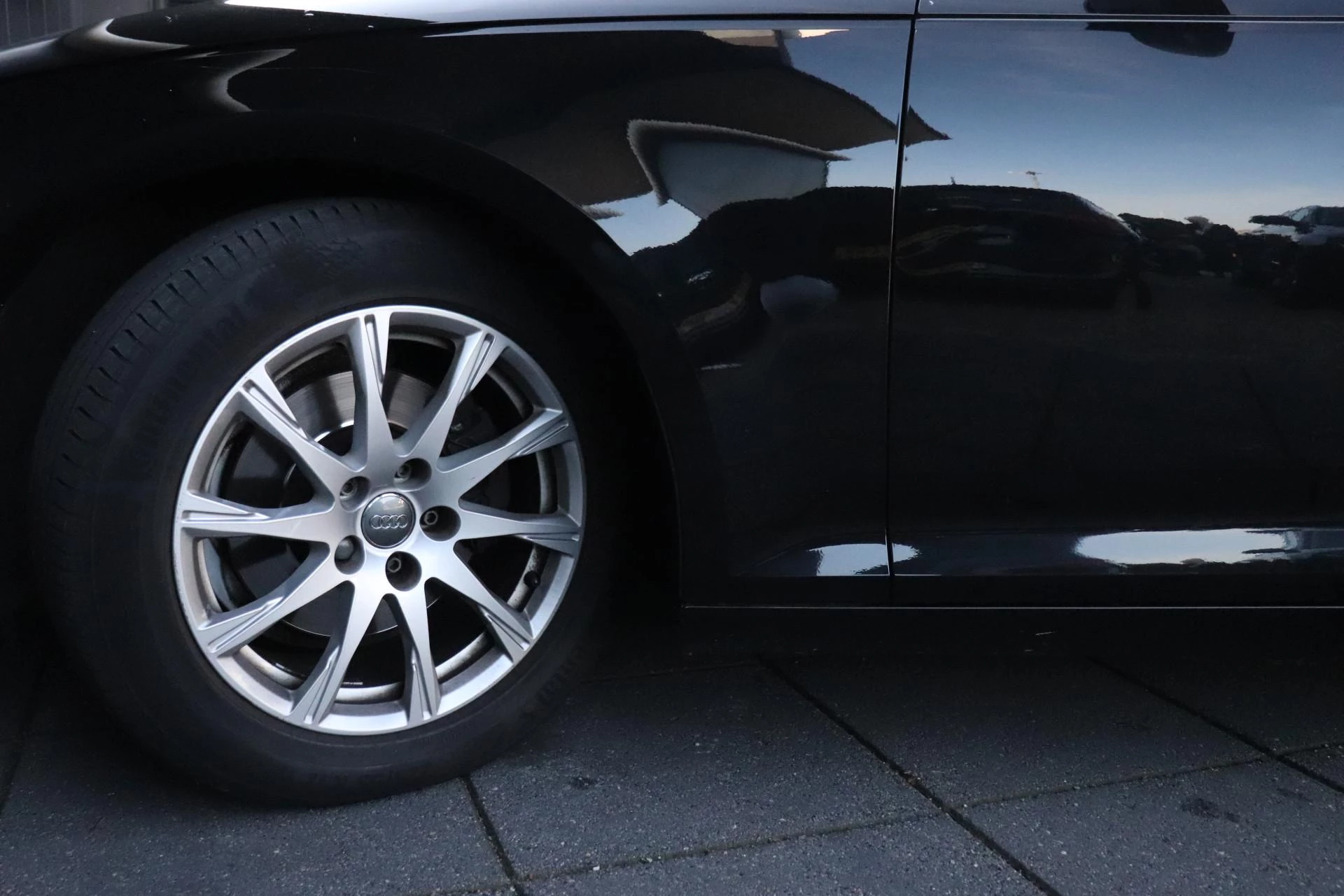 Hoofdafbeelding Audi A4