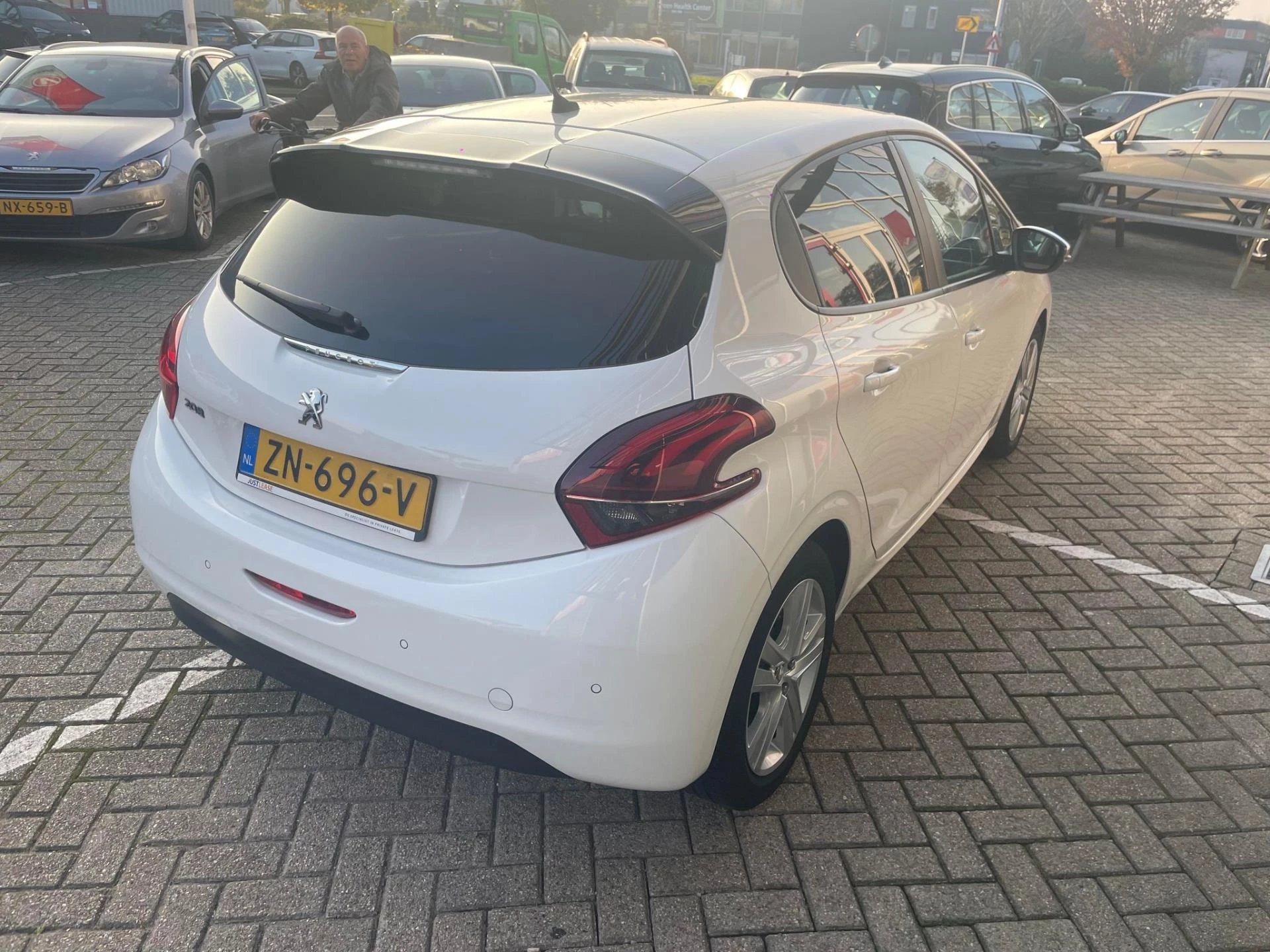 Hoofdafbeelding Peugeot 208