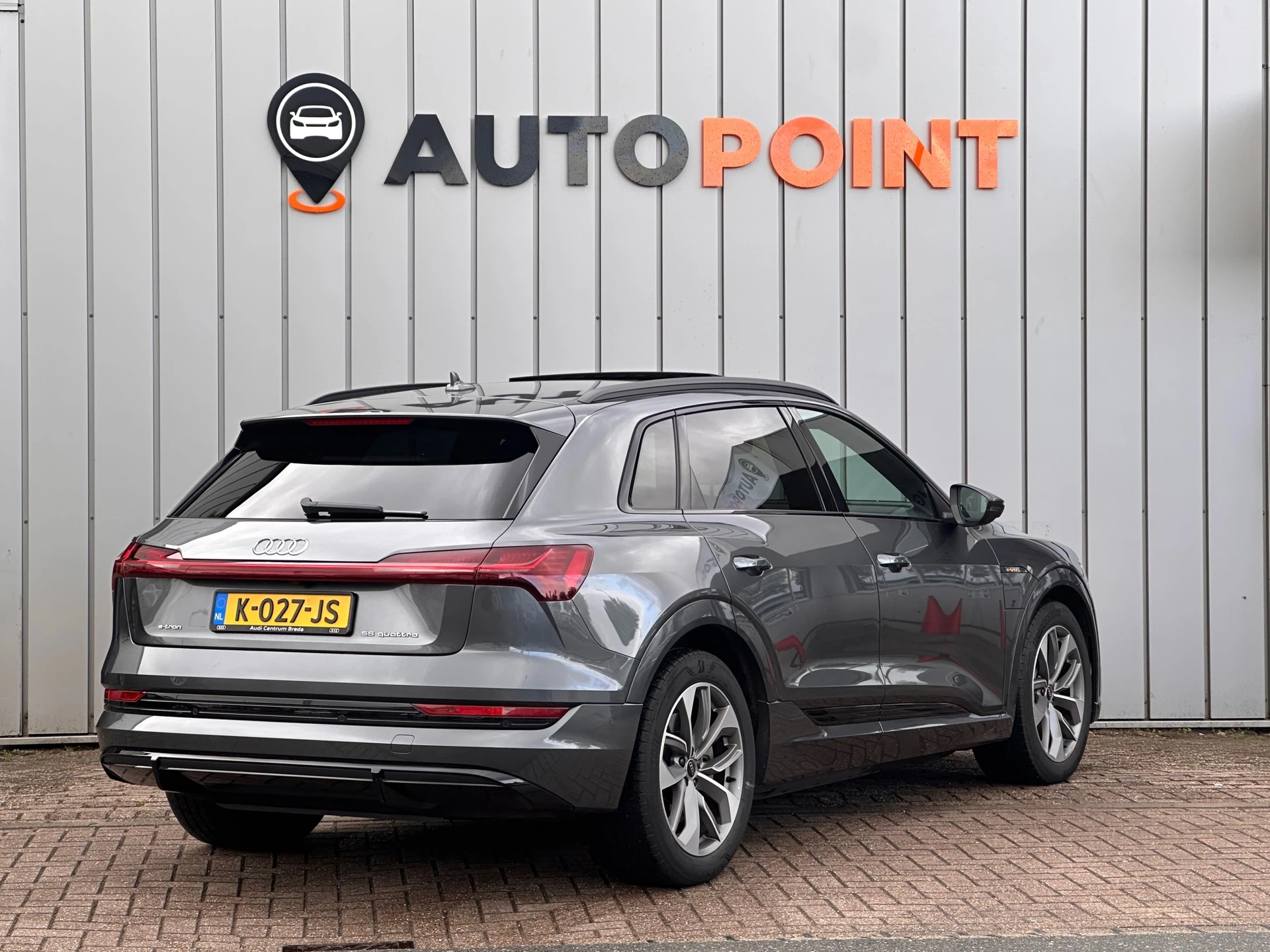 Hoofdafbeelding Audi e-tron