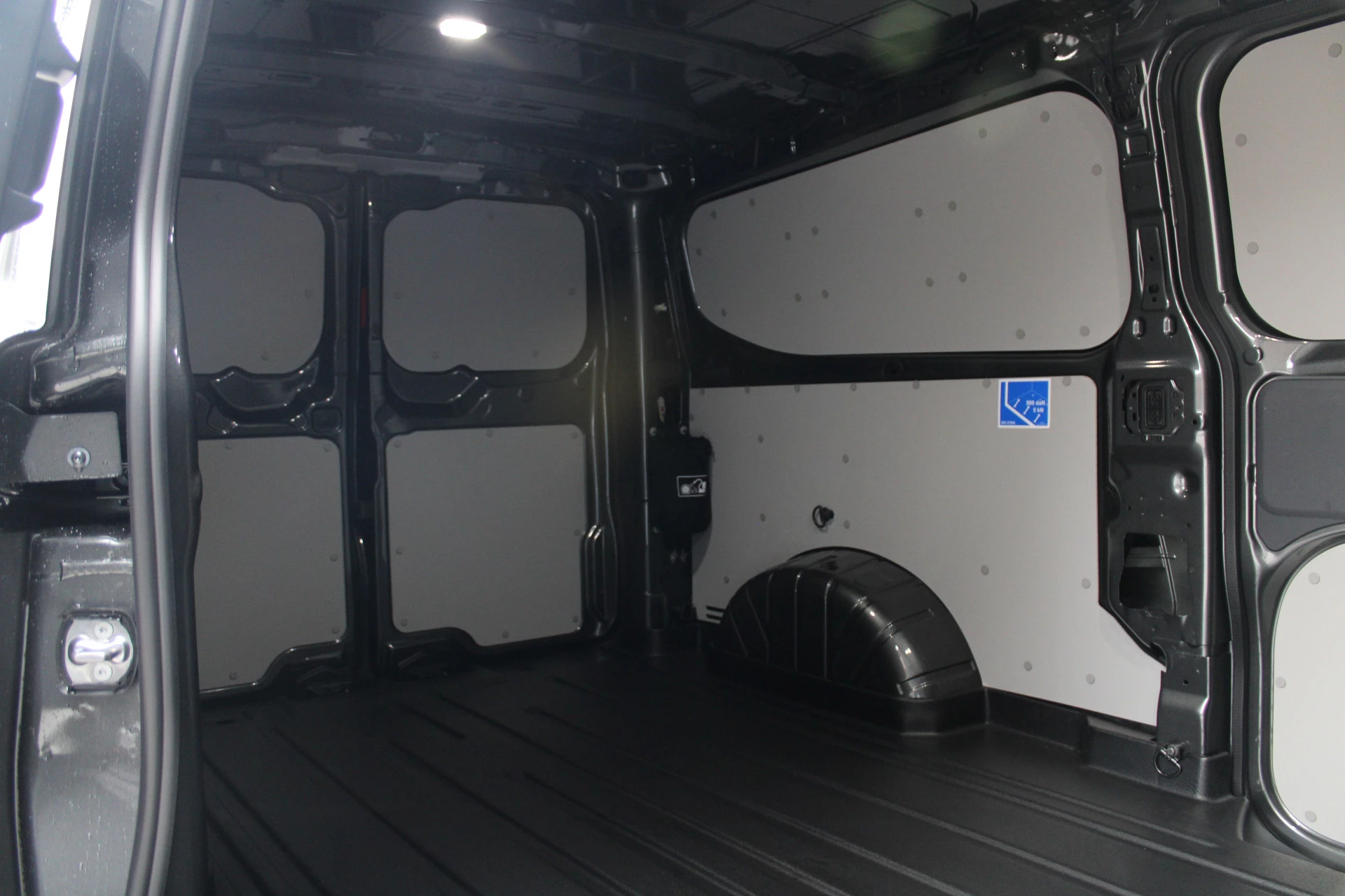 Hoofdafbeelding Ford E-Transit Custom