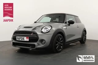 MINI 3-Deurs Mini BWJ 2020 2.0 192 PK Cooper S 60 Years Edition AUTOMAAT PANORAMA DAK / APPLE CARPLAY / CLIMA / NAVI / BLUETOOTH / CRUISE / KEYLESS ENTRY + START / LMV 17 INCH / MULTIFUNCT. STUURWIEL / PDC