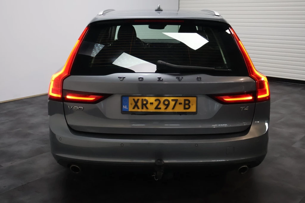 Hoofdafbeelding Volvo V90