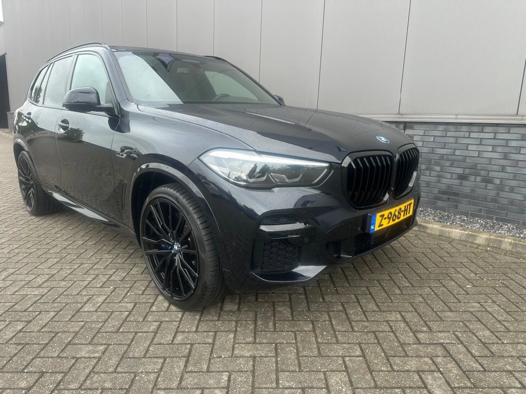 Hoofdafbeelding BMW X5