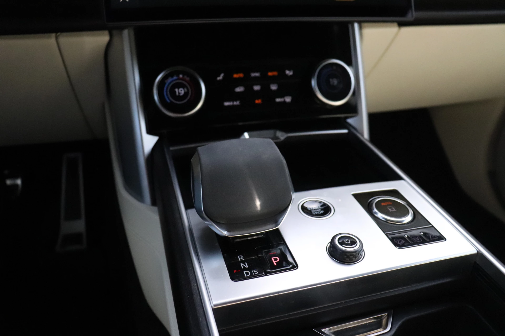 Hoofdafbeelding Land Rover Range Rover