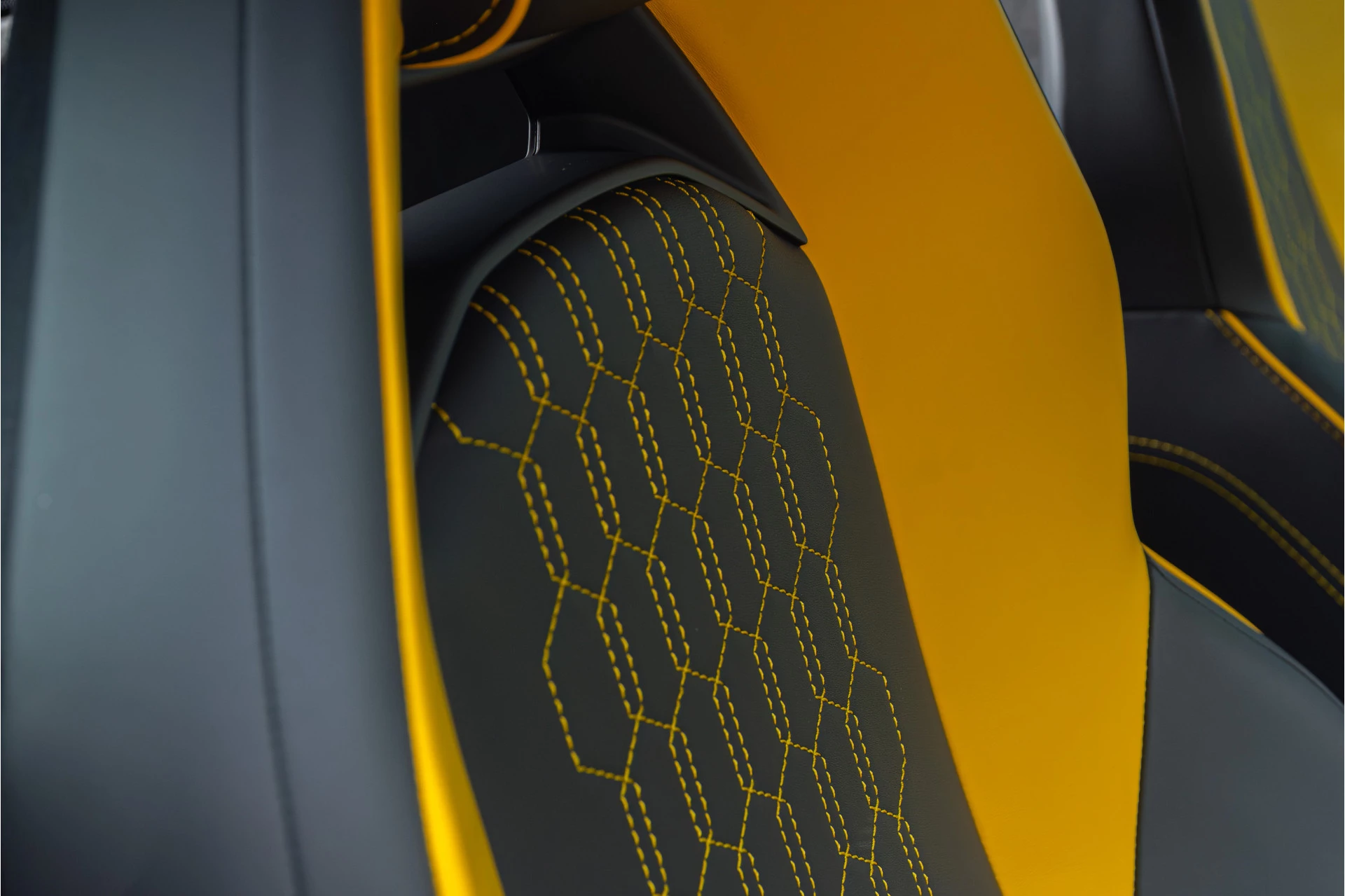 Hoofdafbeelding Lamborghini Revuelto