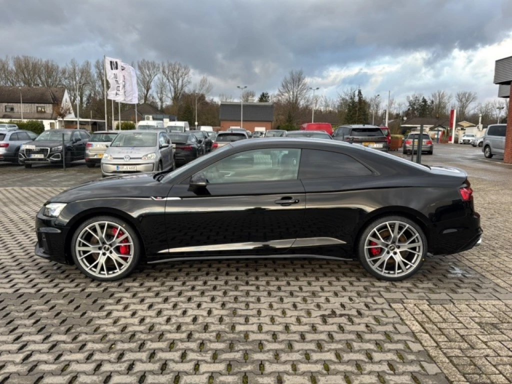 Hoofdafbeelding Audi S5
