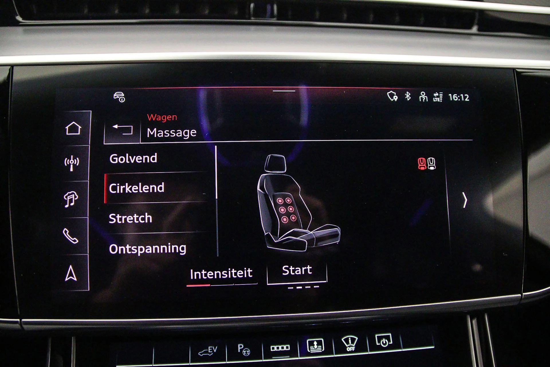 Hoofdafbeelding Audi A8