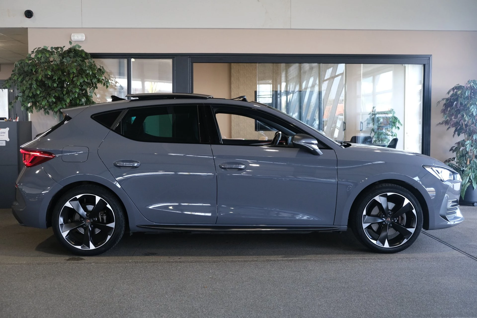 Hoofdafbeelding CUPRA Leon