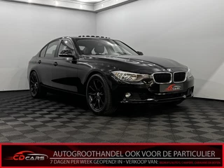 BMW 3 Serie 328I 180PK Leder, Navi, Memory, Cruise control, Keyless start, Clima, Lichtmetalen velgen