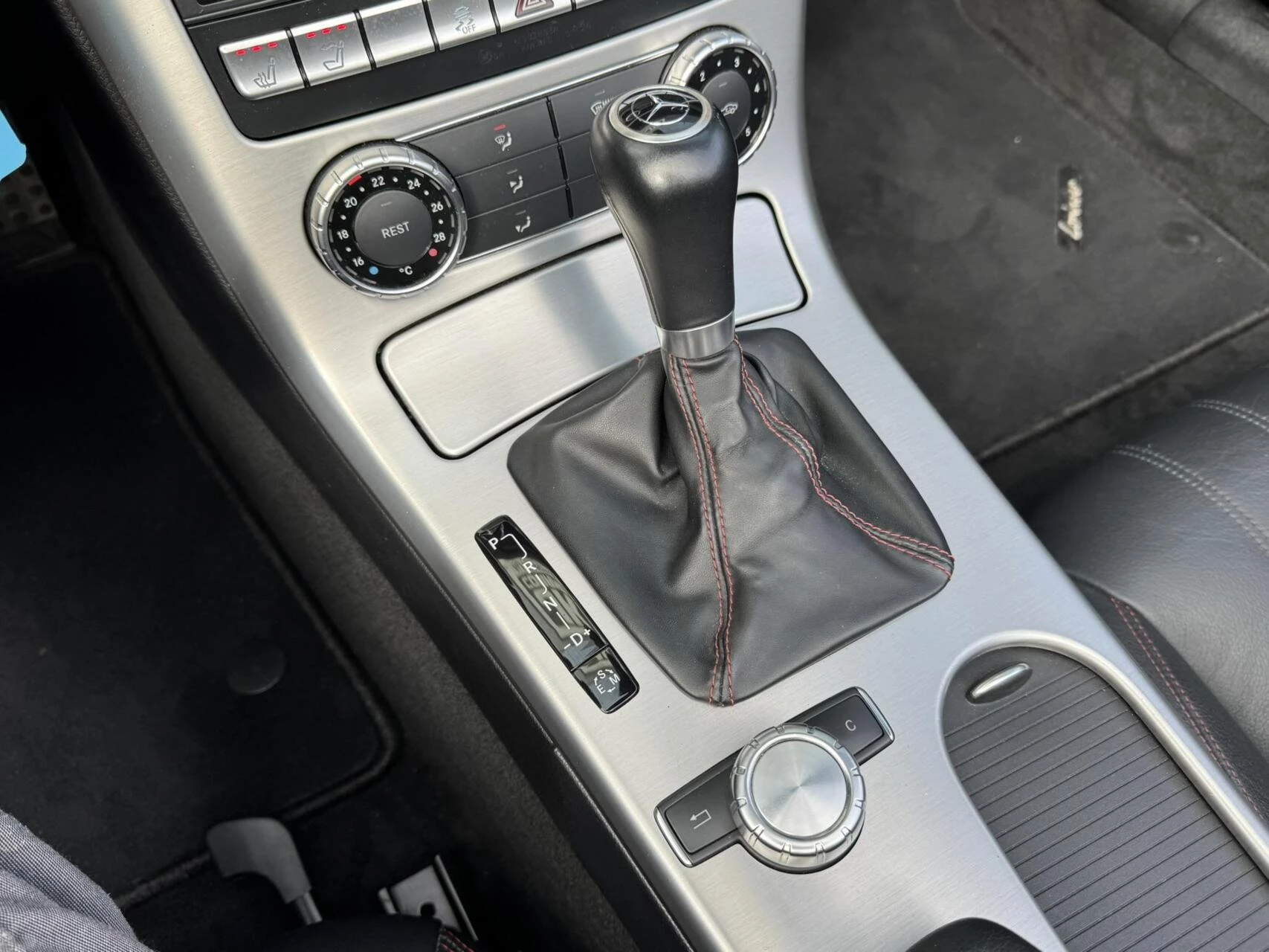 Hoofdafbeelding Mercedes-Benz SLK