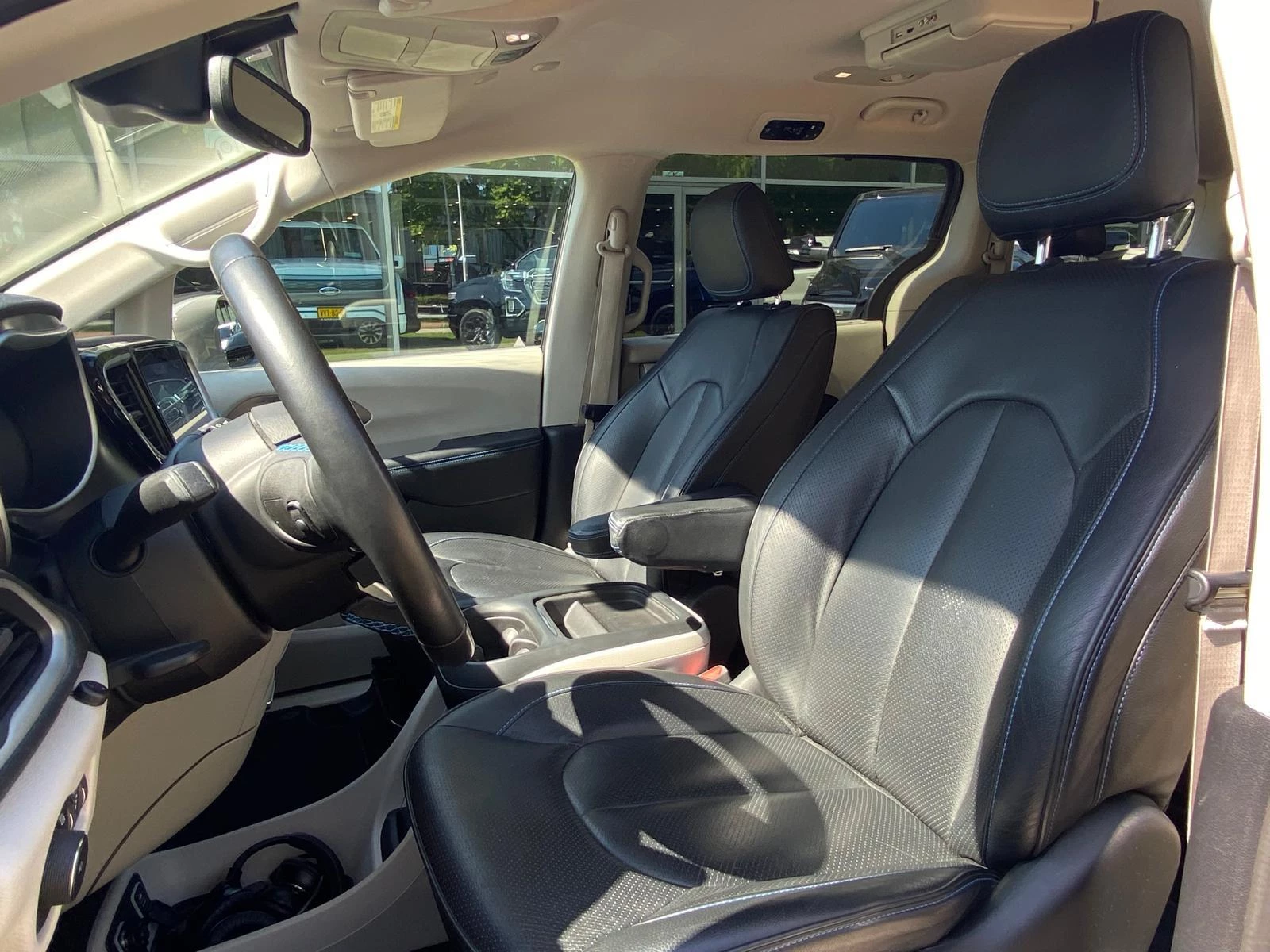 Hoofdafbeelding Chrysler Pacifica