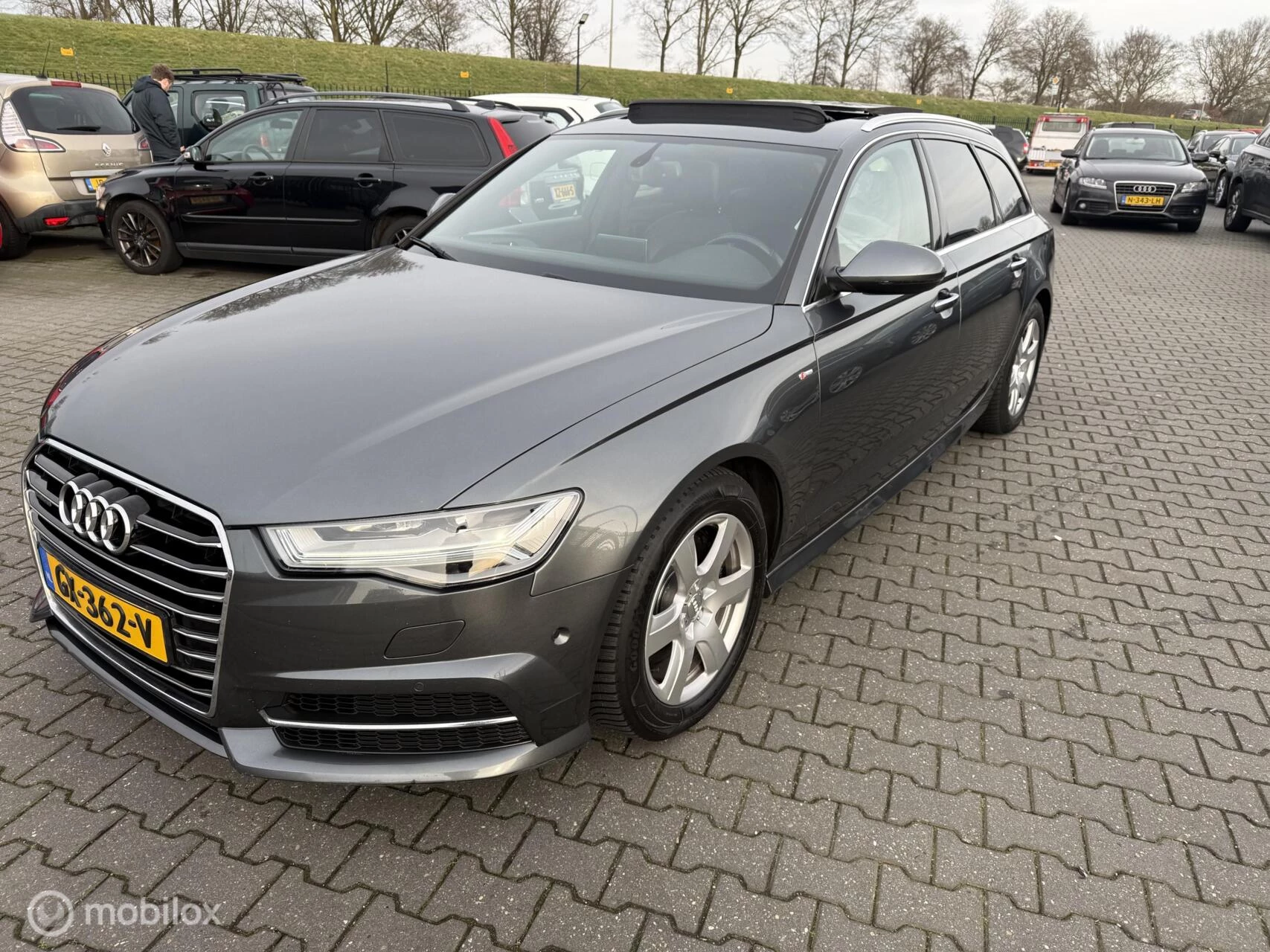 Hoofdafbeelding Audi A6