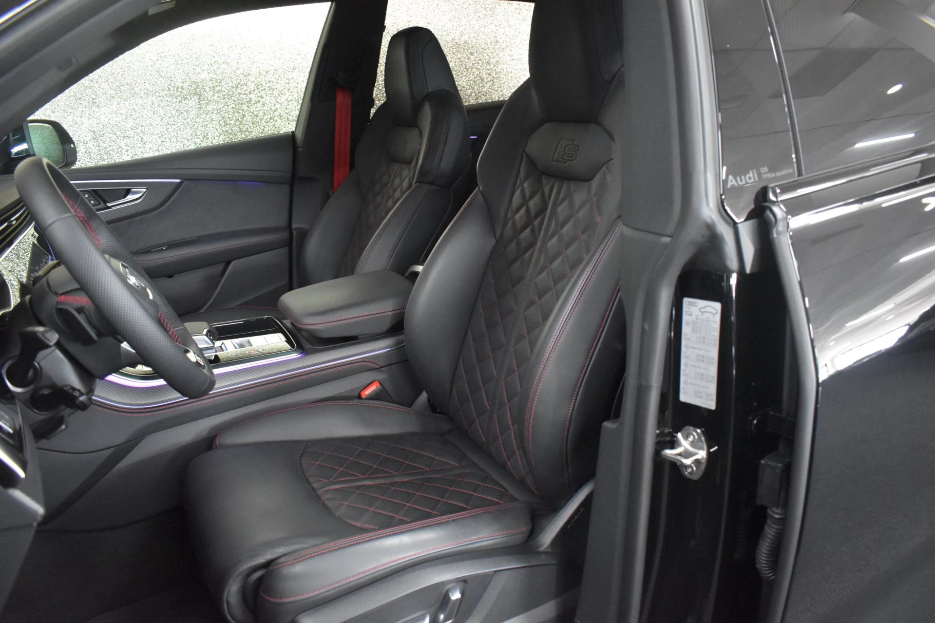 Hoofdafbeelding Audi Q8
