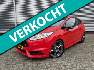 Ford FIESTA 1.6 ST2,airco,cruise,navigatie/camera,stoelverwarming,recaro stoelen,