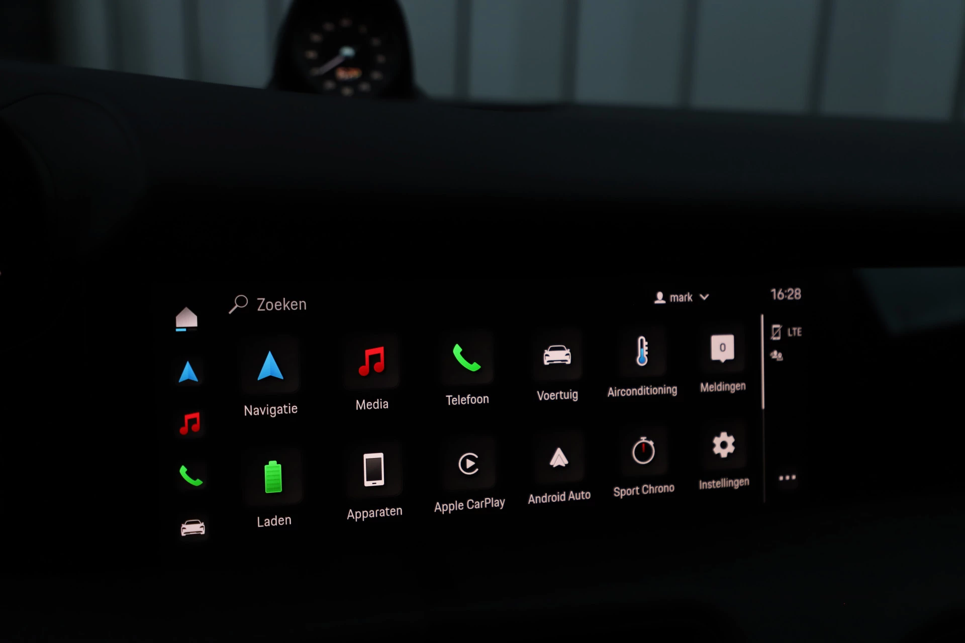 Hoofdafbeelding Porsche Taycan