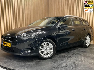 Hoofdafbeelding Kia Ceed Sportswagon Kia Ceed Sportswagon 1.5 T-GDi DynamicLine|160PK|TREKH.|CARPLAY+ANDROID|CAMERA|CLIMATE+CRUISE CONTROL|1E EIG.|INCL.BTW|NL AUTO|NAP