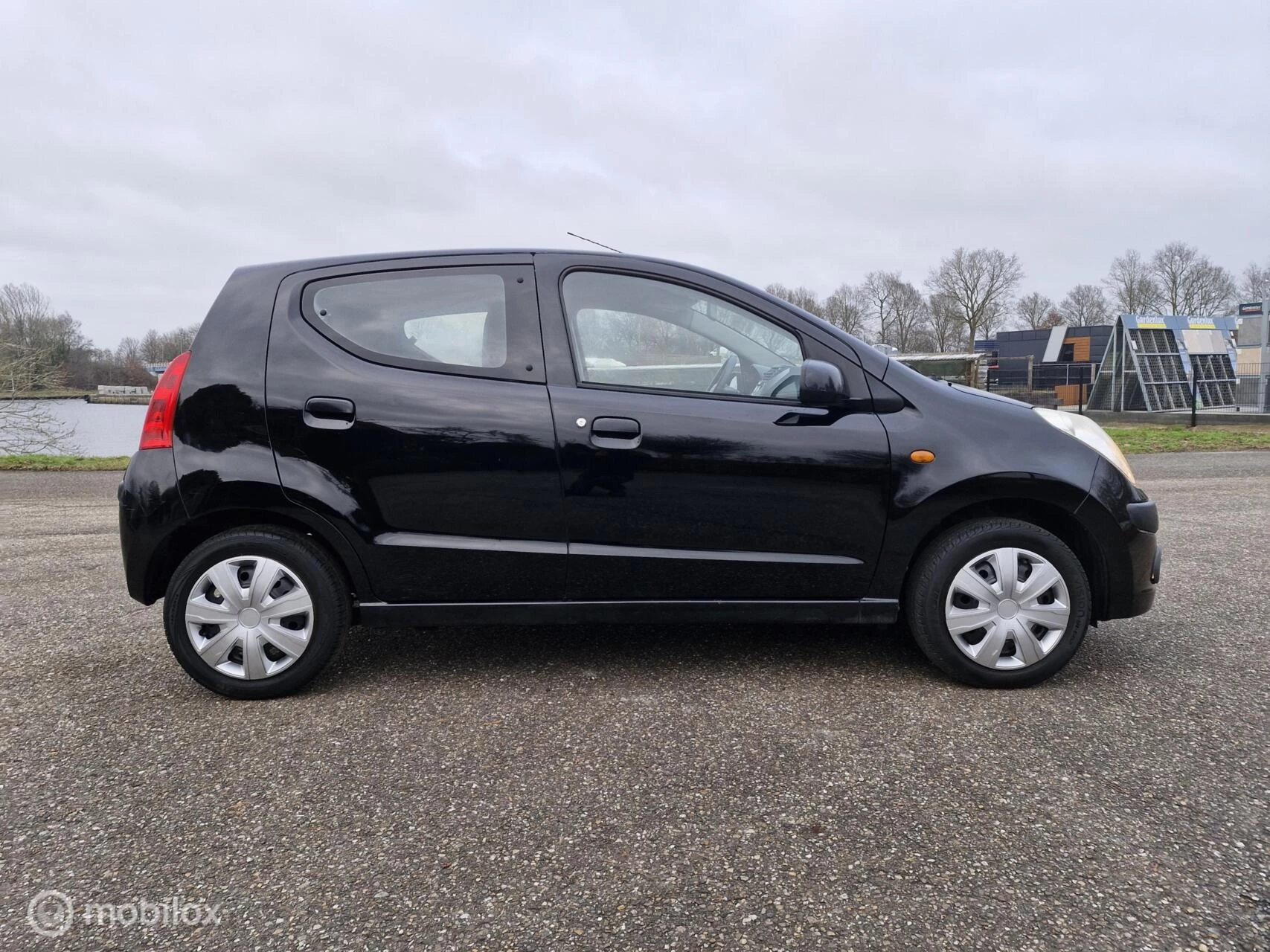 Hoofdafbeelding Nissan Pixo